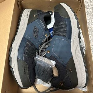 Skechers Men’s Navy & Olive Trail Running Sneakers
